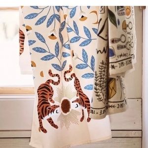 Anthropologie Cream Tea Towel with Blue Leaves and Brown Tigers